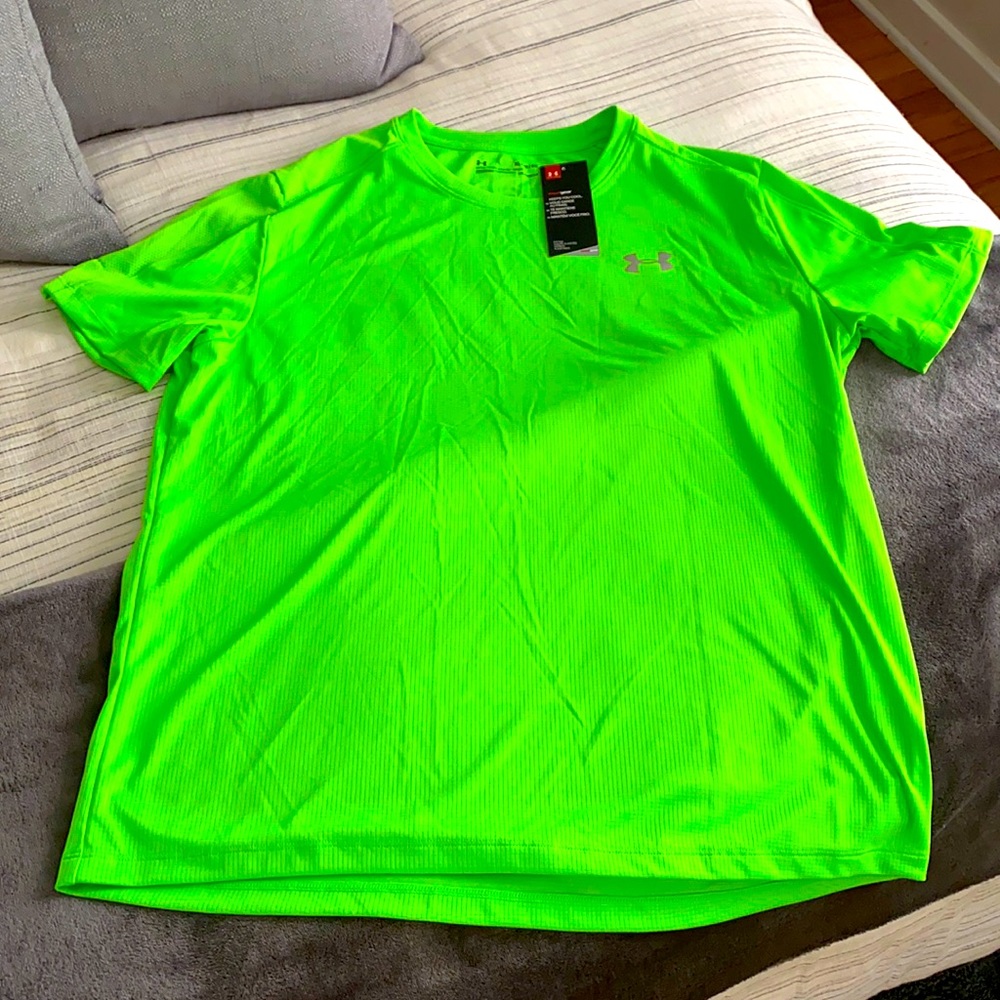 UA Men’s Shirt